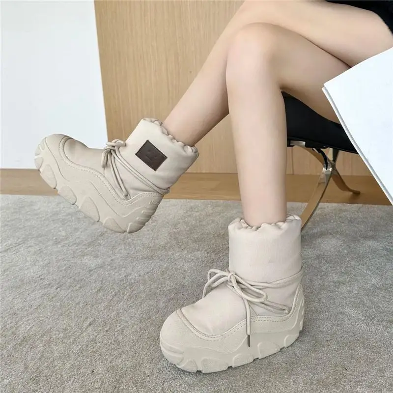 Klobige Schlupfstiefeletten aus Leder für Damen - True Deals Club