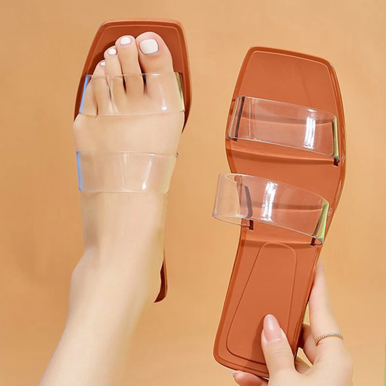 

2023 Jelly Slippers Women Summer Transparent Band Square Toe Sandals Ladies Fashion Slip On Flat Beach Indoor Outdoor Shoes