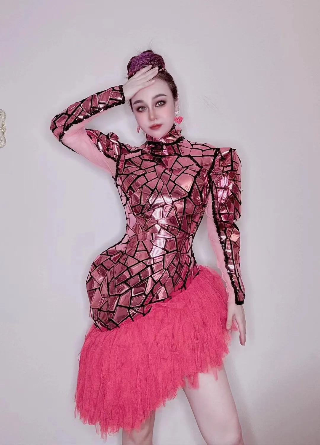 

Celebrate Dj Bar rave Show Stage Singer Women Pink Feather Mirror Sexy High Neck Party Prom Birthday Dresses Nightclub Costume
