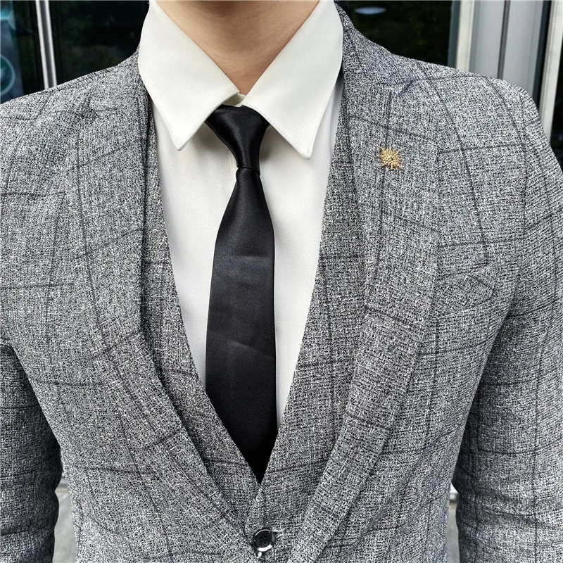Striped Plaid 3-Piece Suit Set Fashion Business Handsome Wedding Groom Dress British Style with Vest & Trousers
