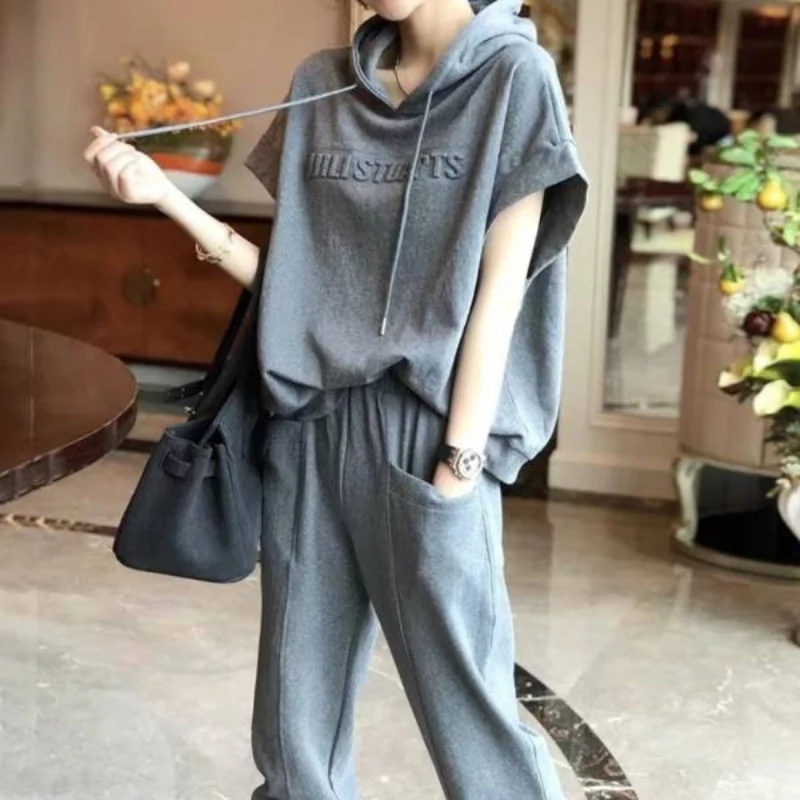 

Women 2023 Tracksuit Fashion Sports Running Sleeveless 2 Piece Set Casual Summer Sweatshirts and Sweatpants Lightweight