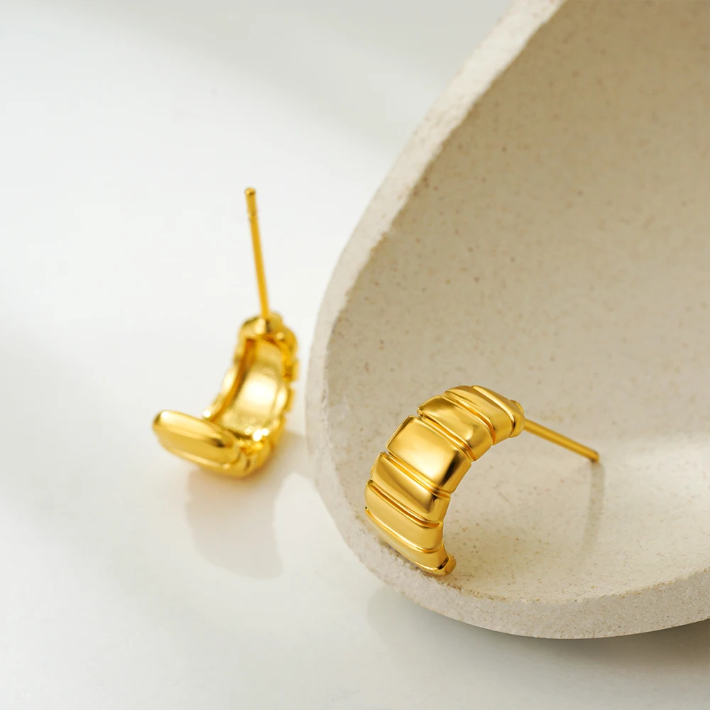 Metal Stripe Texture Geometric CC Hoop Earrings Stainless Steel Golden Unusual Cast Huggie Earring Personality Statement Jewelry