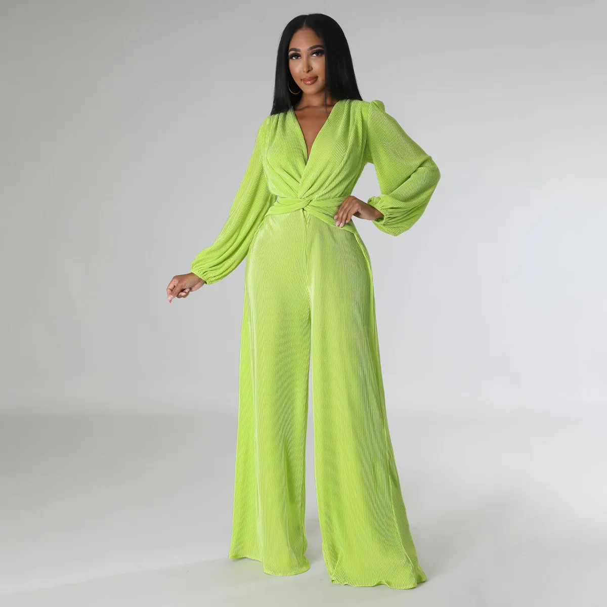 Autumn Winter Fashion Solid Pleated Jumpsuit Women Casual Loose V-neck Long Sleeved Wide Leg Pants Jumpsuit Women