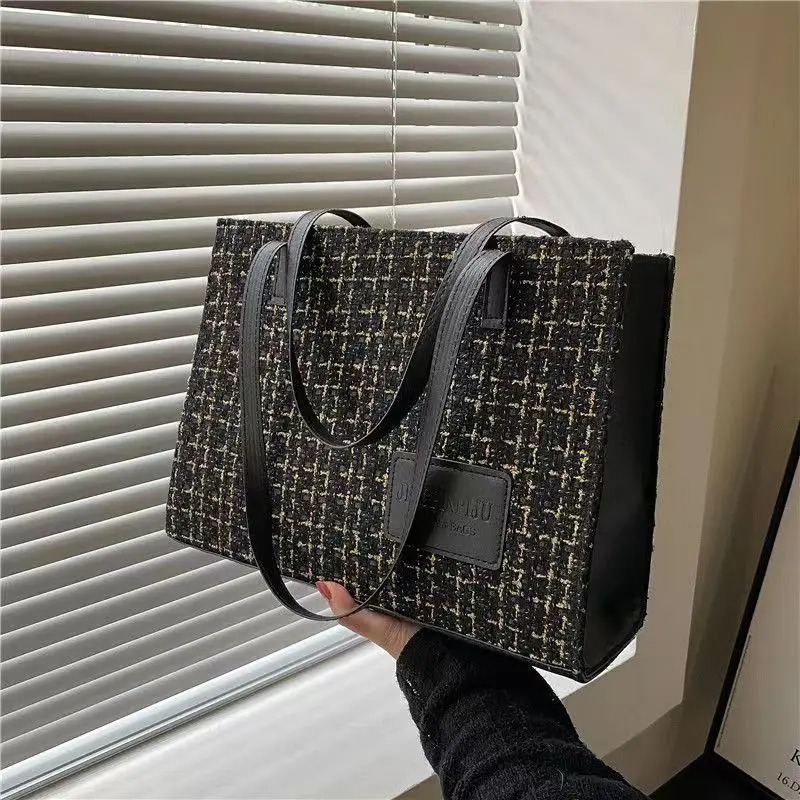 dior book tote inside