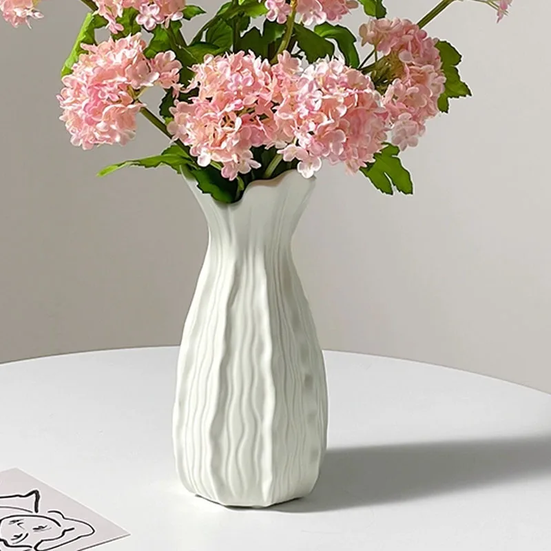 American style High Quality Ceramic Stripe Vase For Home Decoration Living Room, Bedroom, Dining Room, Table Top Decoration, 1Pc