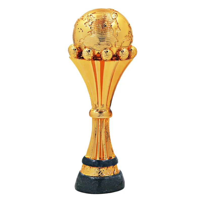 Trophée De Football Ancien – Doré – Idéal Pour Décoration Ou Collection