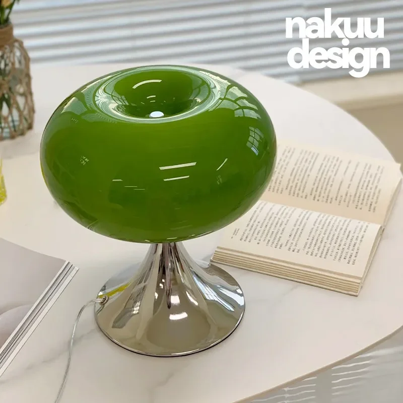 moderno-candeeiro-de-mesa-led-para-sala-de-estar-bauhaus-creme-vento-abajur-de-maca-verde-vidro-vintage-atmosfera-luz