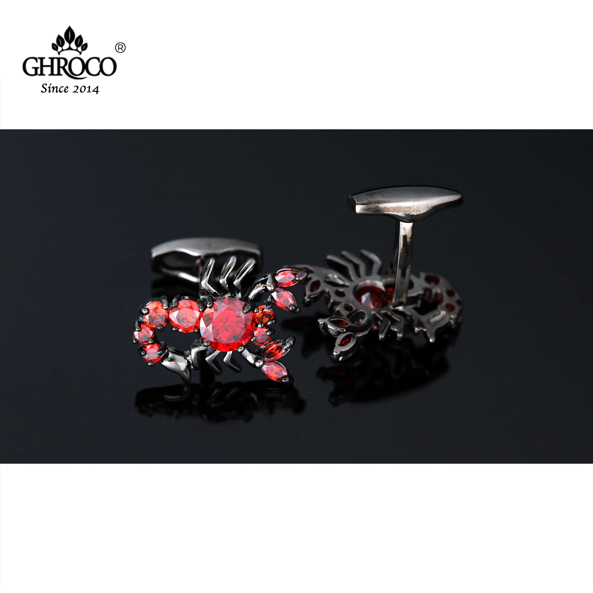 GHROCO High-Quality Exquisite Scorpion Shaped Inlaid with Zircon Shirt Cufflink Fashion Luxury Gift for Business Men and Wedding