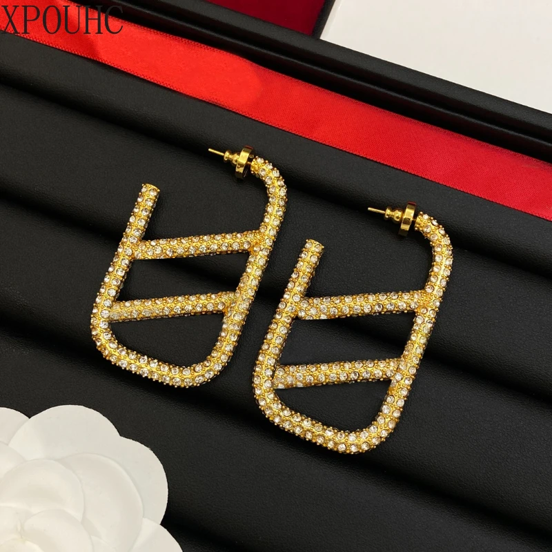 

2023 Latest High Quality Diamonds Bridal Jewelry Fashion Letter Design earrings for women