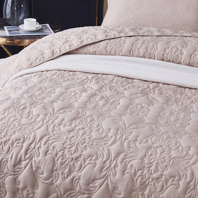 Solid Color 3D Printing Cotton Polyester Bedspreads Quilted Bed Covers Horse Bedspread Pillowcase For Bed size/