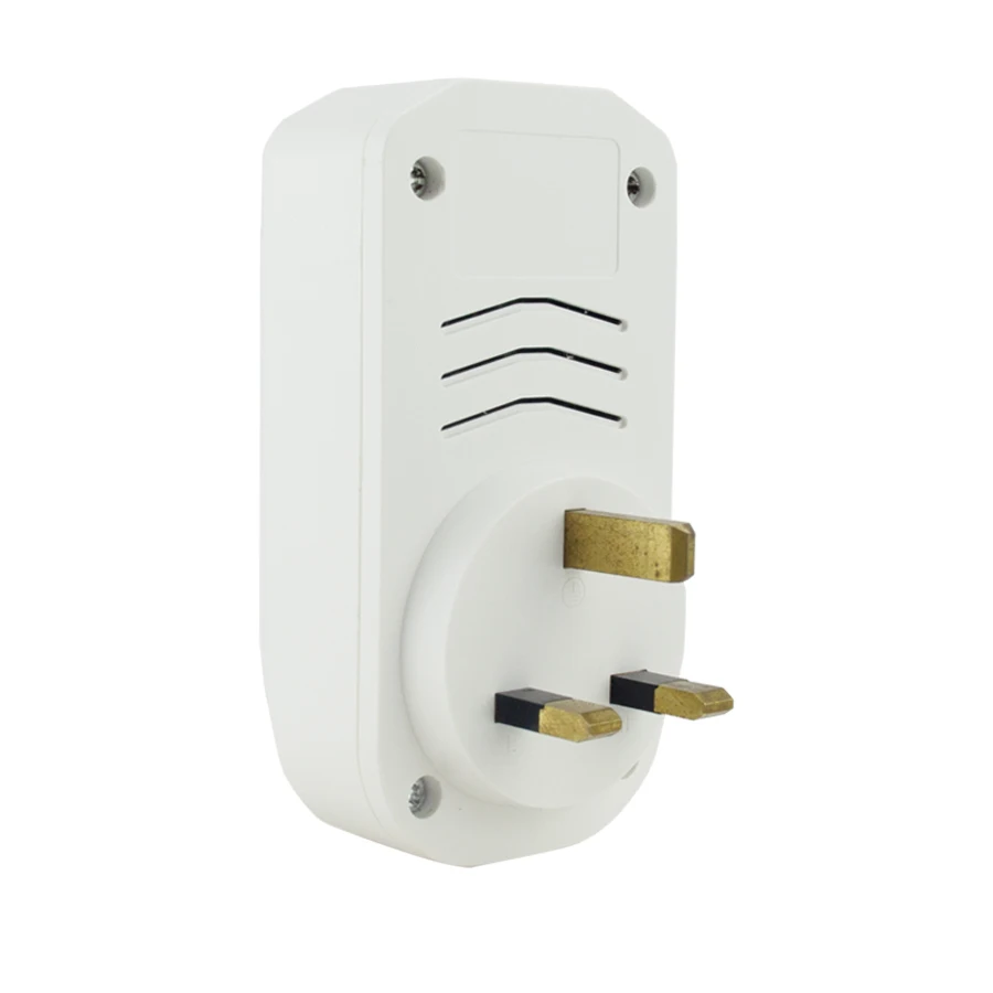 Automatic voltage protector socket AC100-240V 13A power surge protector UK Plug socket voltage safe refrigerator protection 220V 6