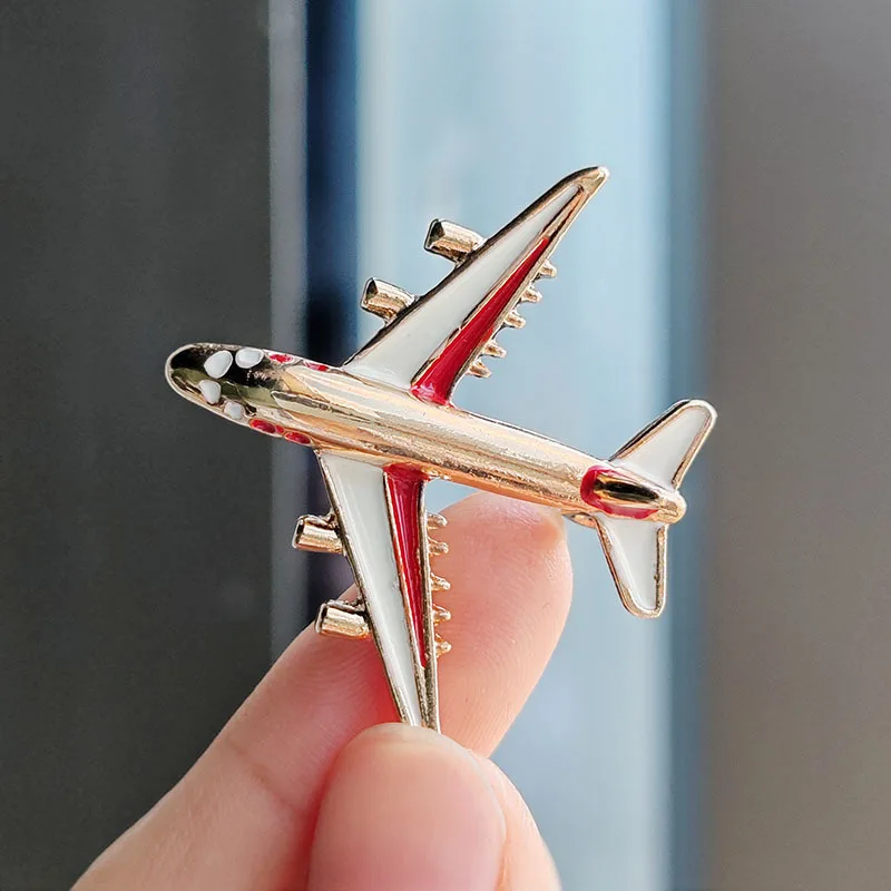 

Cross-Border Supply Fashion Cartoon Alloy Enamel Ornament All-Match Aircraft European and American Brooch Brooch Pin