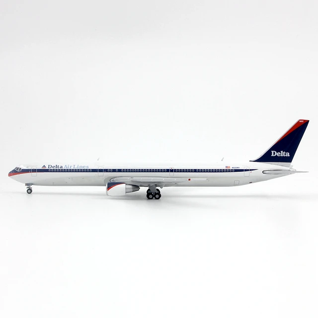 GeminiJets GJDAL2151 Delta Air Lines Boeing 767-400 N826MH; Scale 1:400 並行輸入品 Delta Boeing 767-400ER N826MH GeminiJets GJDAL2151 Scale 1:400