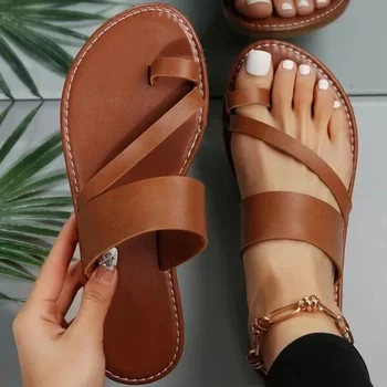 Women Minimalist Thong Sandals 1