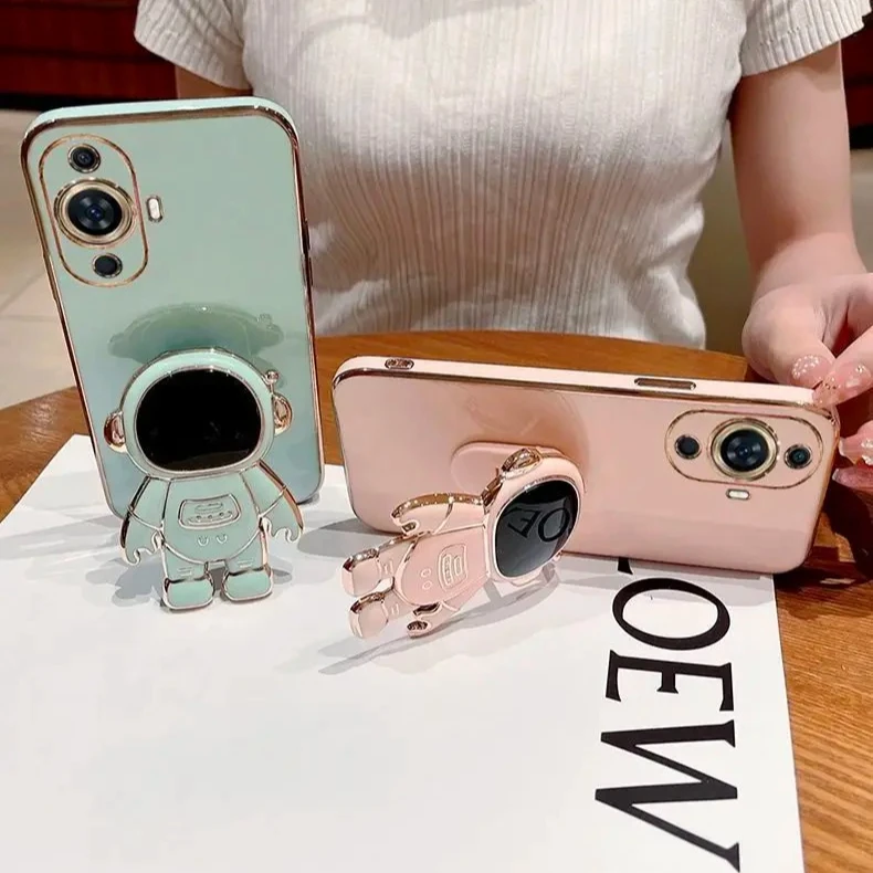 Luxury Electroplated Astronaut Phone Case - Cute Mobile Bumper Cover