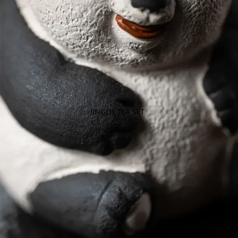 6.9X8.5X7.2CM Yixing Purple Clay Tea Pet Handmade Carving Cute Panda Statue Craft Tea Set Decoration
