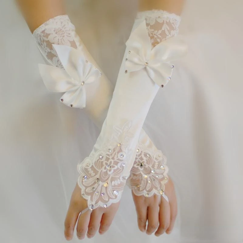 Ivory satin wedding gloves with beads and lace, finger gloves for ladies, long gloves with a bow, wedding accessories for the bride, and cheap with fast shipping.