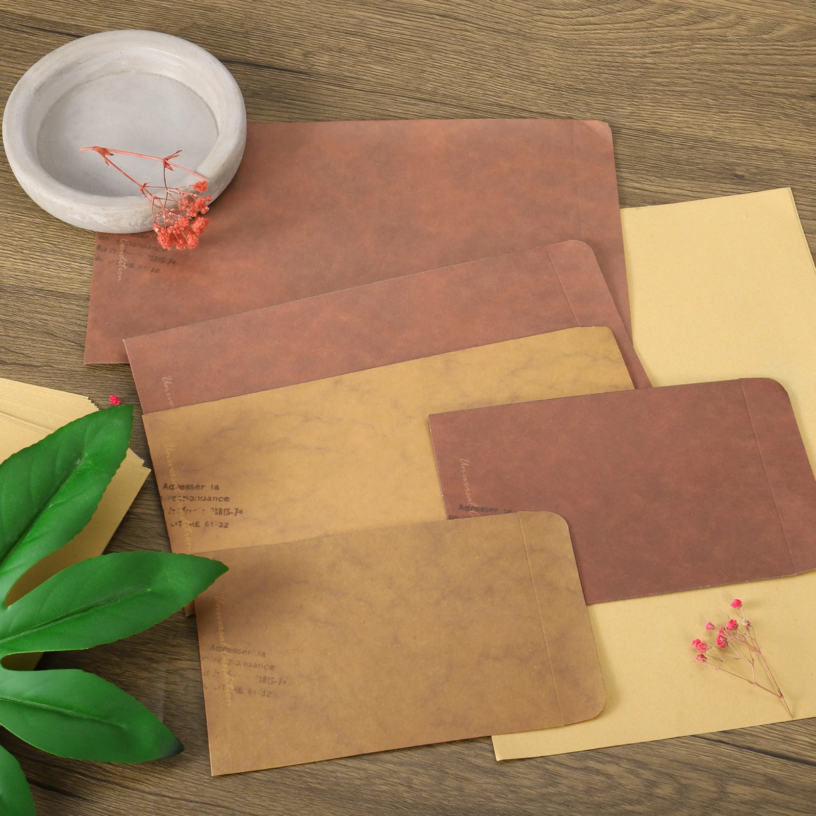 50Pcs Vintage Gift Card Envelopes / 20Set Retro Style Christmas Card Letter Envelope with Writing Letter for Birthday Wedding