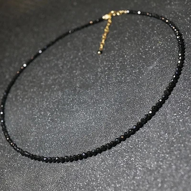 LATS Fashion Brand Simple Black Beads Short Necklace Female Jewelry Women Choker Necklaces Bijoux Femme Ladies Party Necklace