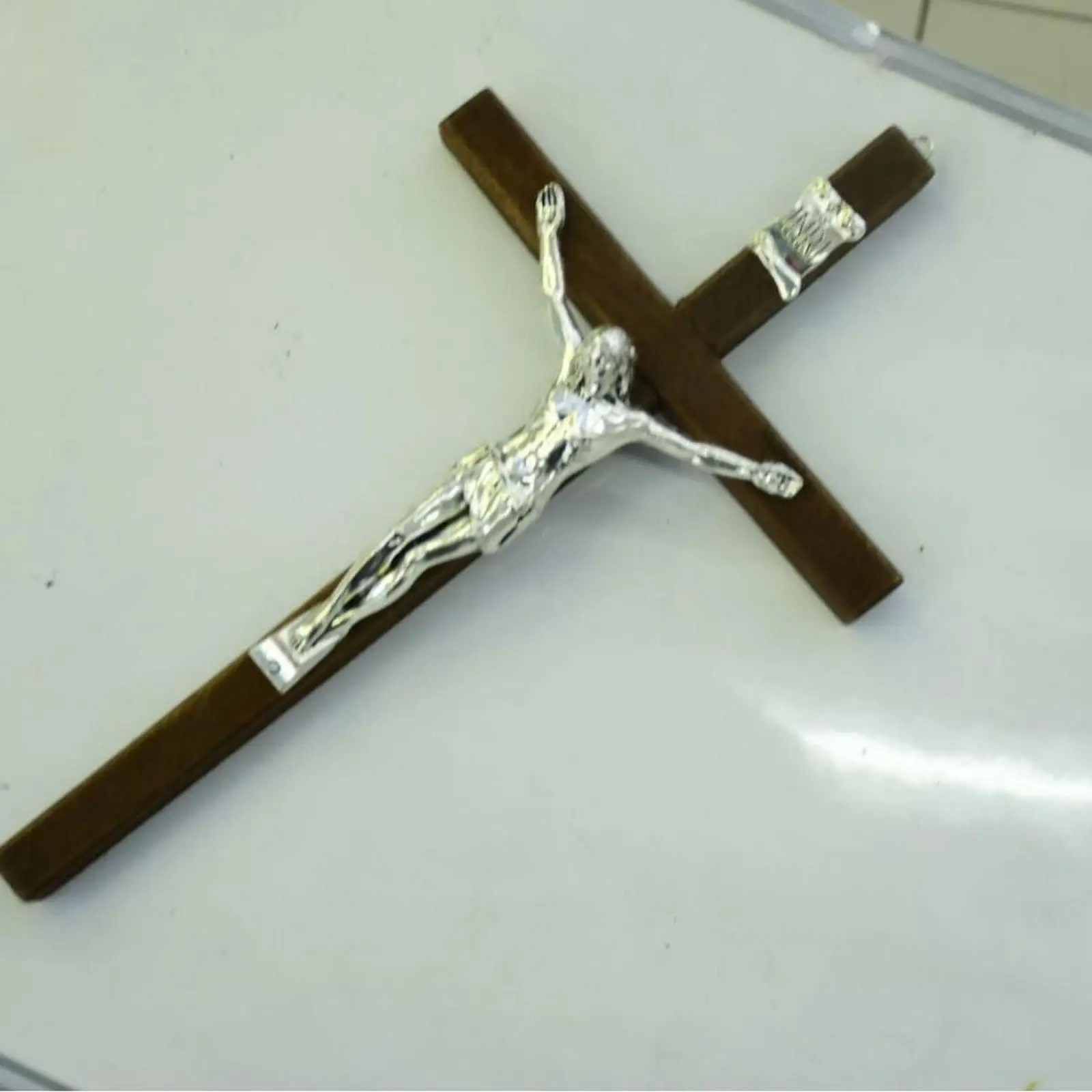 Wall Crucifix Cross Religious Statue Jesus Cross Wall Hanging Ornament for Office Entrance Living Room Thanksgiving Devout Gift Wall Crucifix Cross Religious Statue Jesus Cross Wall Hanging Ornament for Office Entrance Living Room Thanksgiving Devout Gift