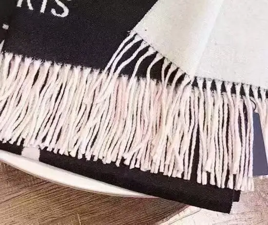 Black and White (original label)