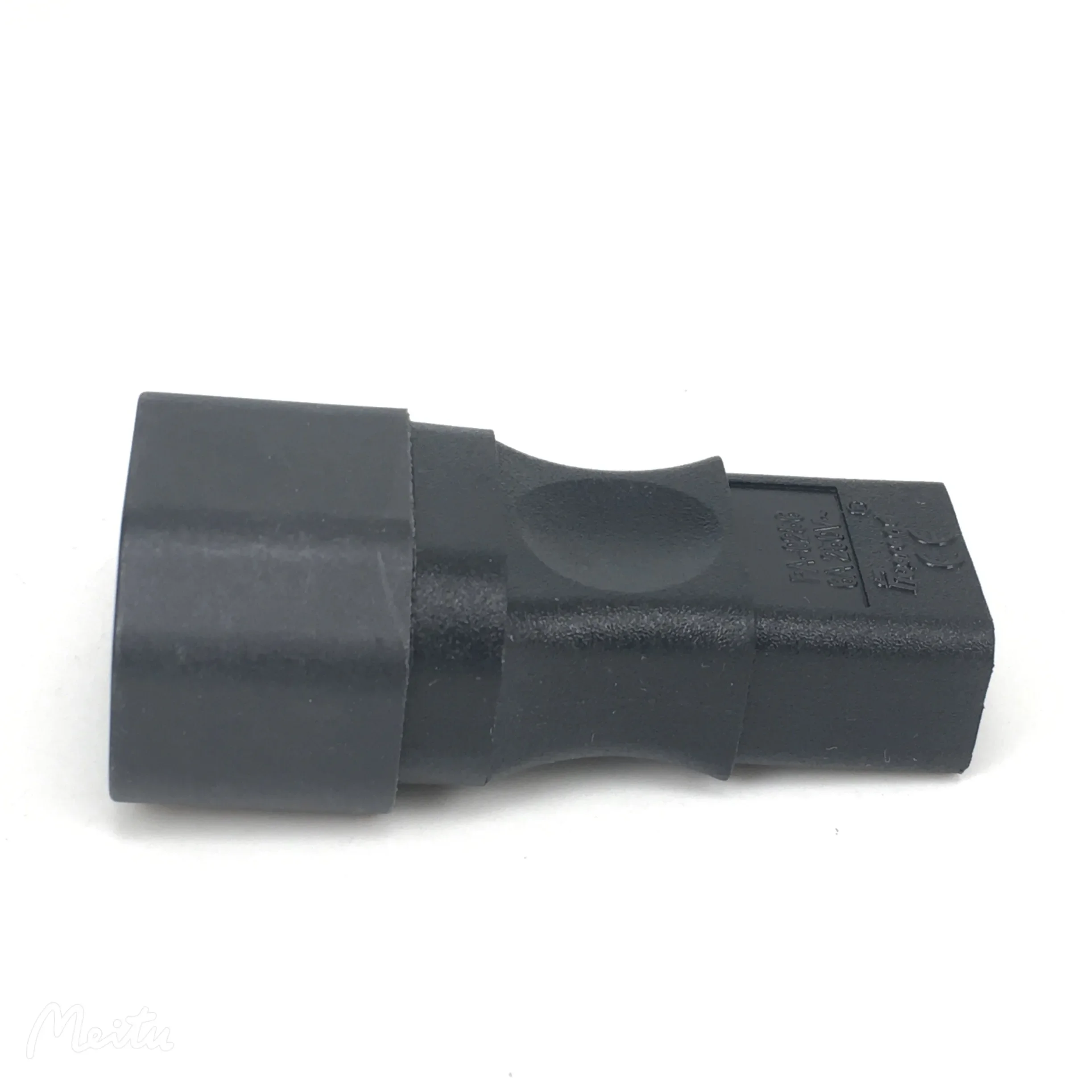 IEC320 C14  - IEC 320 C9   ȯ AC  IEC320 C14  - IEC 320 C9   ȯ AC 