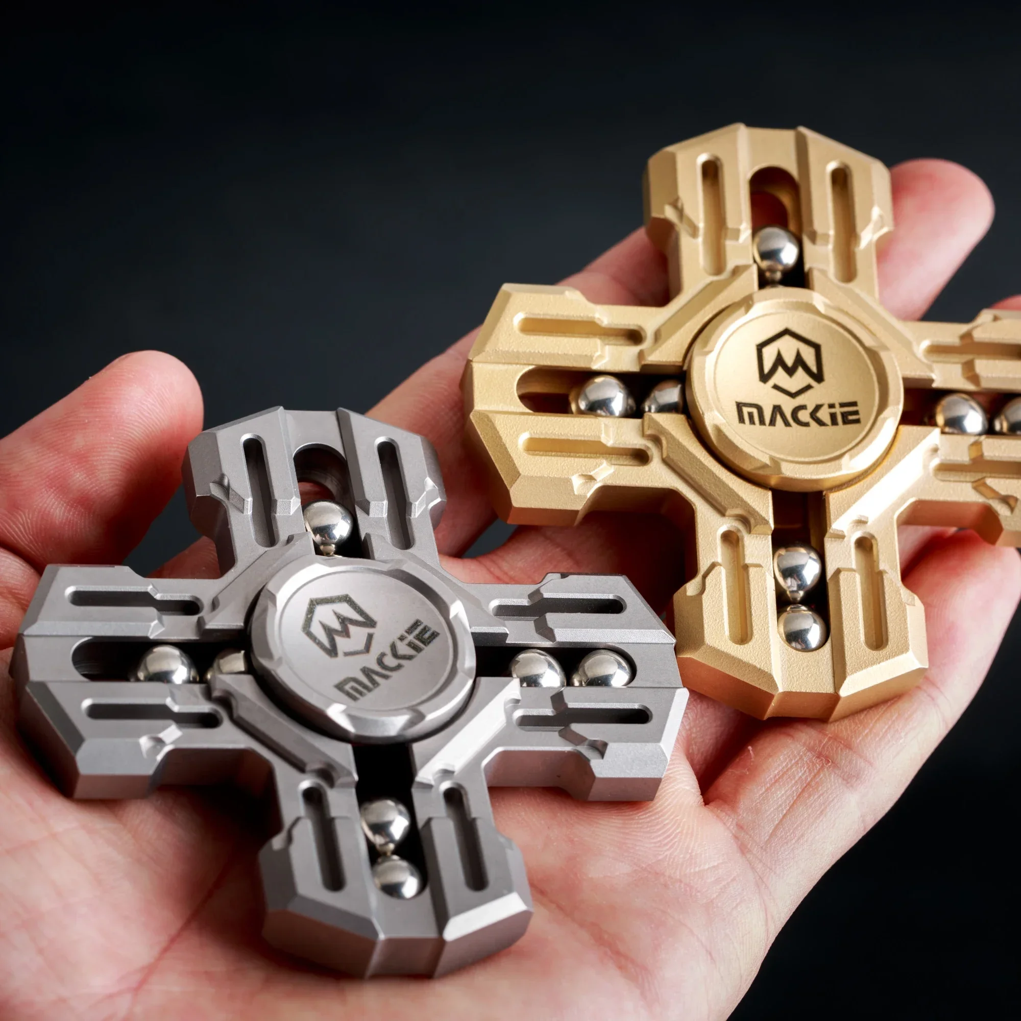 Mackie Titanium Alloy Four-leaf Fidget Gyro EDC Finger Spinning Best Stress Relief Toy Adult Leisure Entertainment Desk Toy