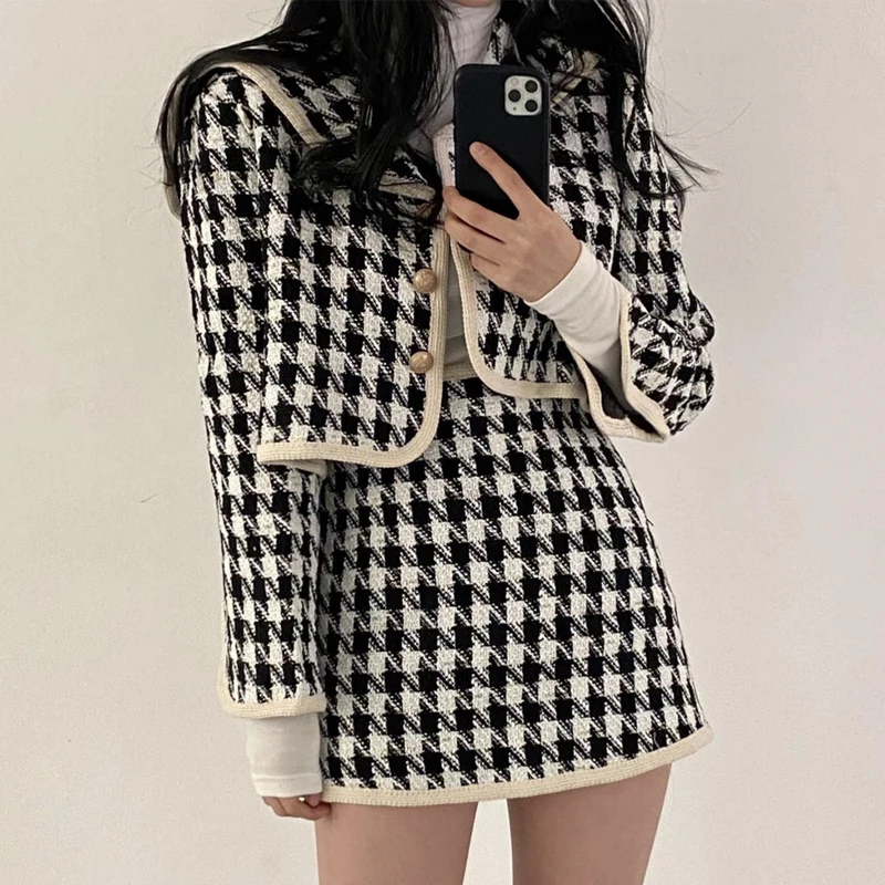 

2023 New Spring Autumn Korean Elegant Houndstooth Cropped High Waisted Plaid Mini Skirt Sets women 2 piece outfit vacation