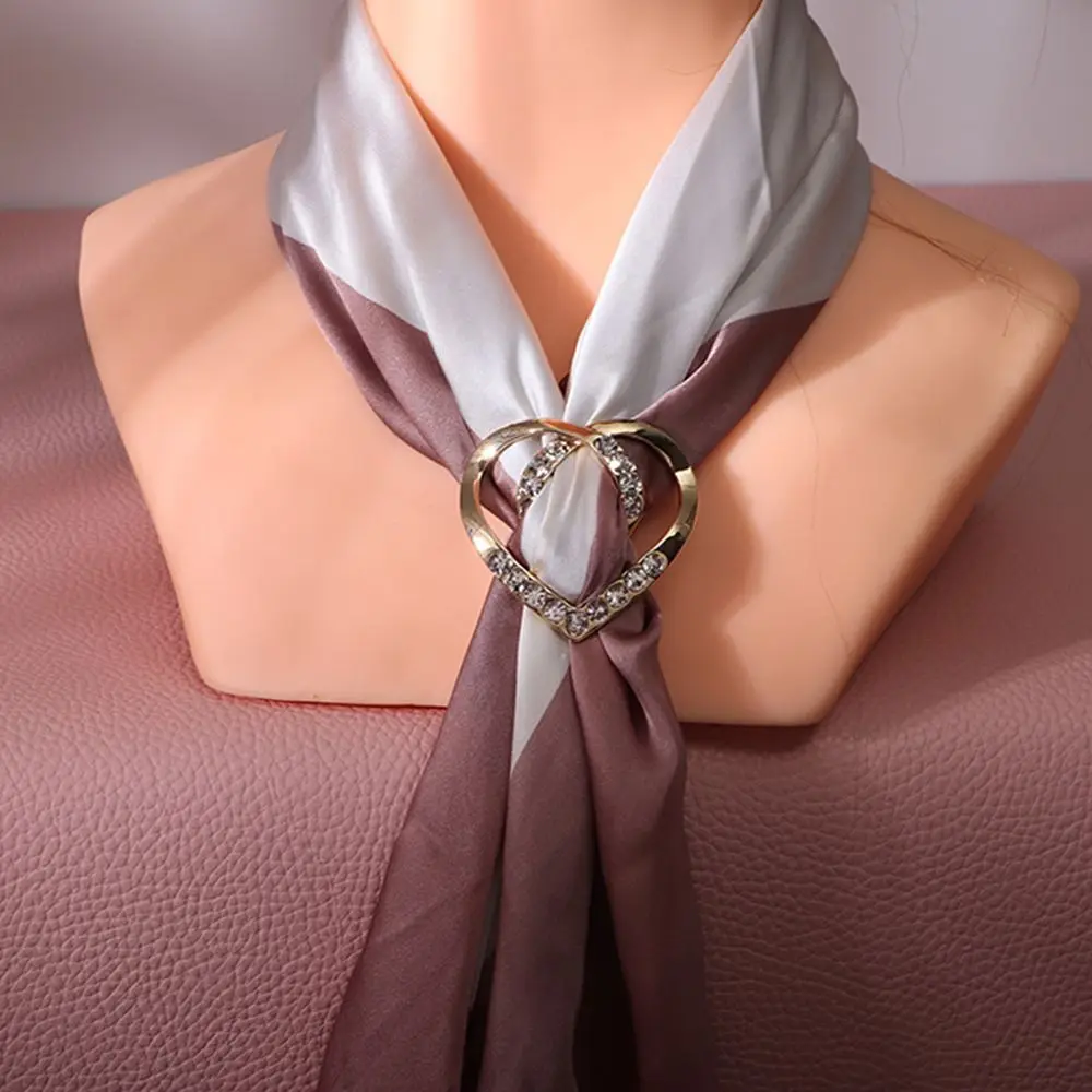 Rhinstone Scarf Clip Geometric Elegant Square Three-ring Round Crystal  Brooch Scarf Buckle Shawl Clip Scarf Ring 28 