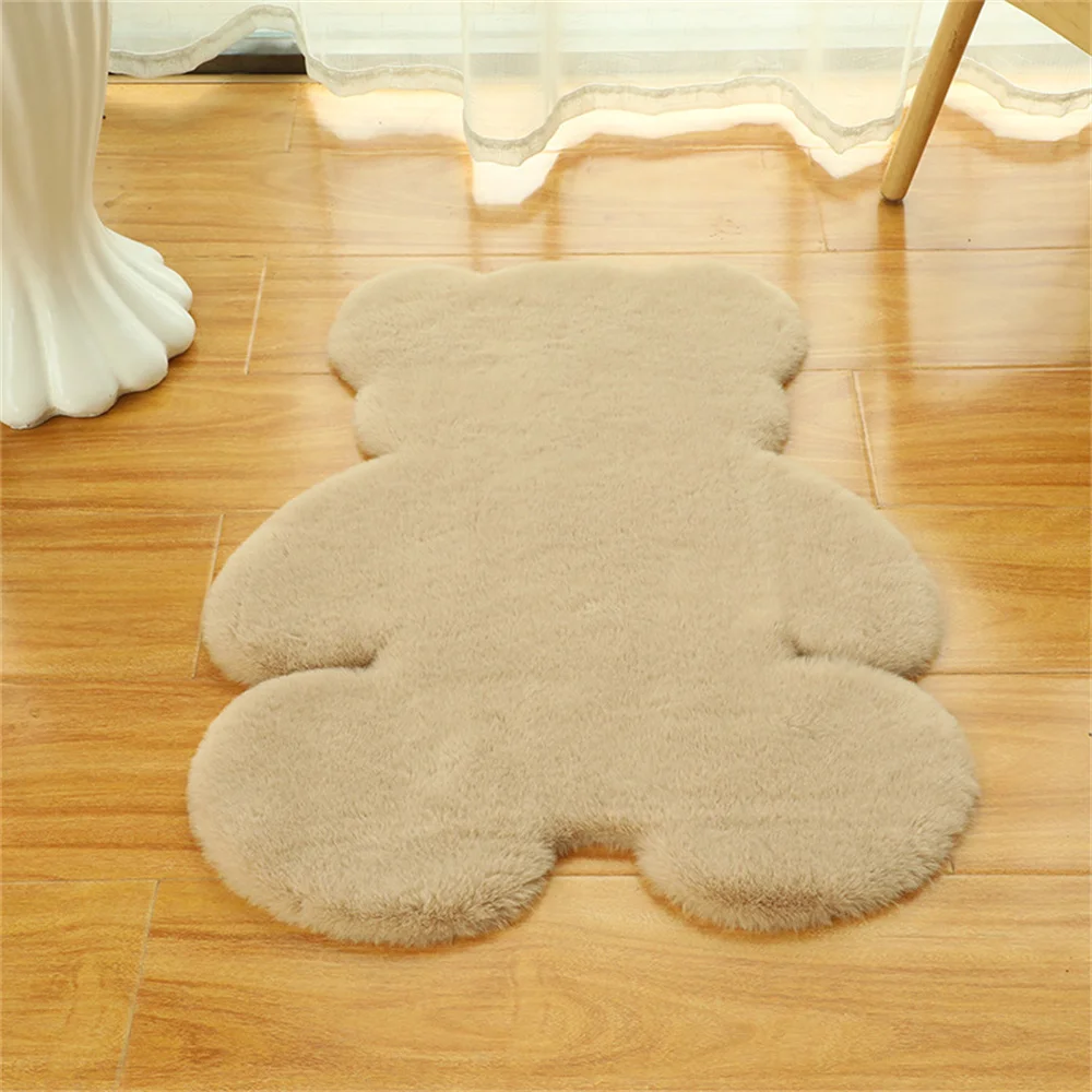 Bear-Shaped Faux Rabbit Wool Artificial Soft Carpet Bedroom Living Room Rug Pads Anti-Slip Absorbent Floor Mat