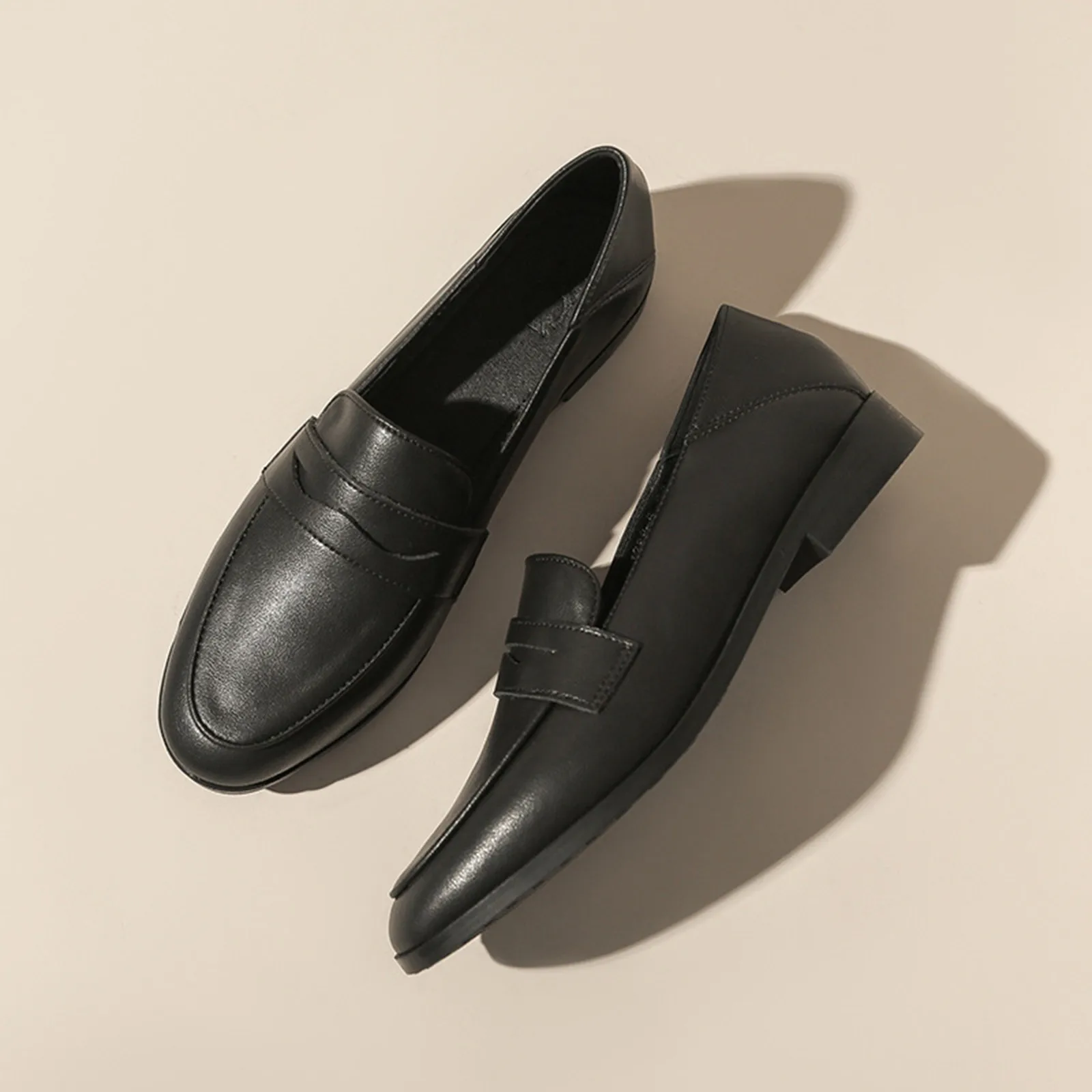 Women's Casual Soft Soled Leather Shallow Mouth Slip On Flats - Image 4