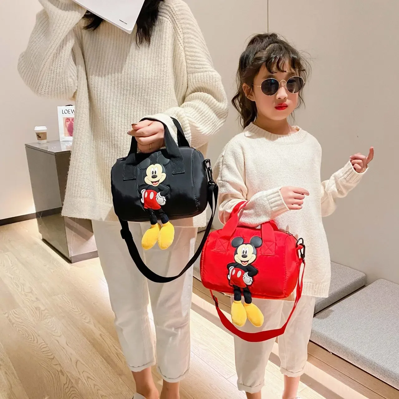 Cartoon Mickey Mouse Crossbody Bags for Women Disney Anime Pattern Minnie Mouse Nylon Messenger Bags Girls Travel Storage crossbody bags
