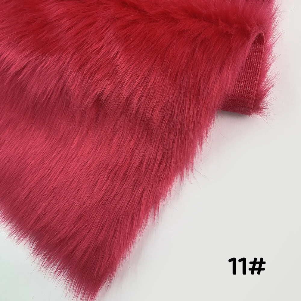 Luxurious Faux Fur Fabric - Medium Thickness, 2.5cm Long Pile, 30x50cm, Ideal for Cosplay and Creative Projects