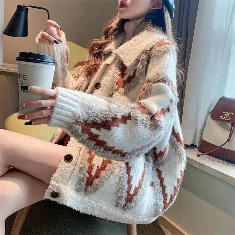 Spring Autumn New Sweater Jacket Women 2022 New Small Fragrance Lamb Wool Thickened Loose Korean Knitted Cardigan for Outer Wear