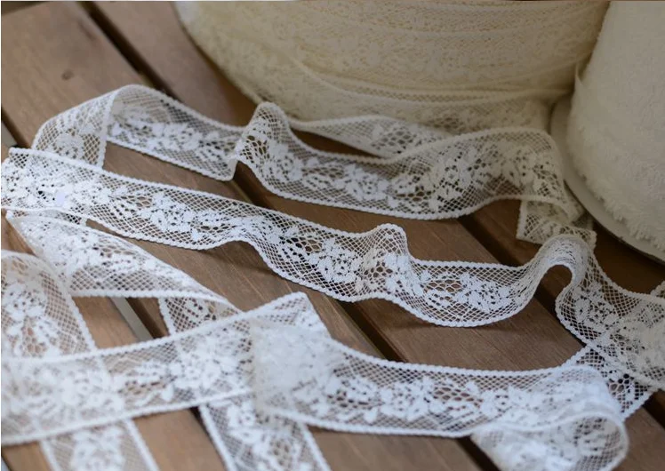 Lace Ribbon 5 Meters 2.5cm wide DIY Clothing/Accessories/floral accessoriesetc.