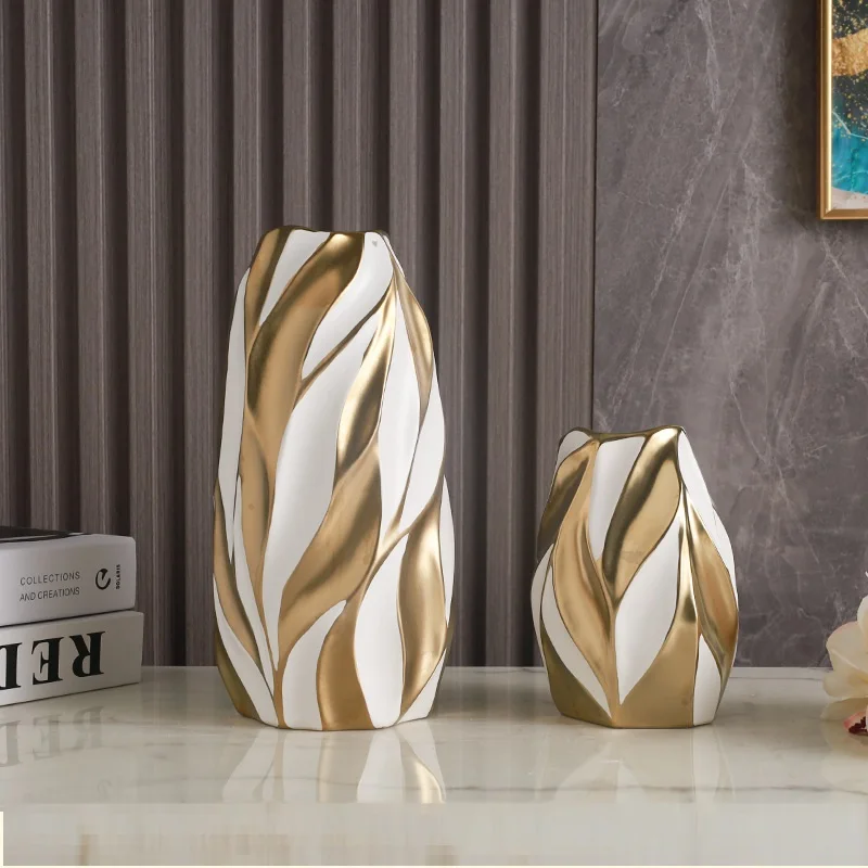 Light luxury gold painted ceramic vases, high-end creative living room, dining table decoration, home furnishings, hotel crafts, 2