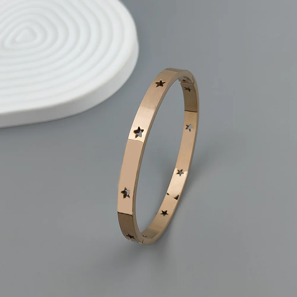New five-pointed star stainless steel gold-plated women's bracelet, high-quality waterproof metal bracelet, party jewelry 2