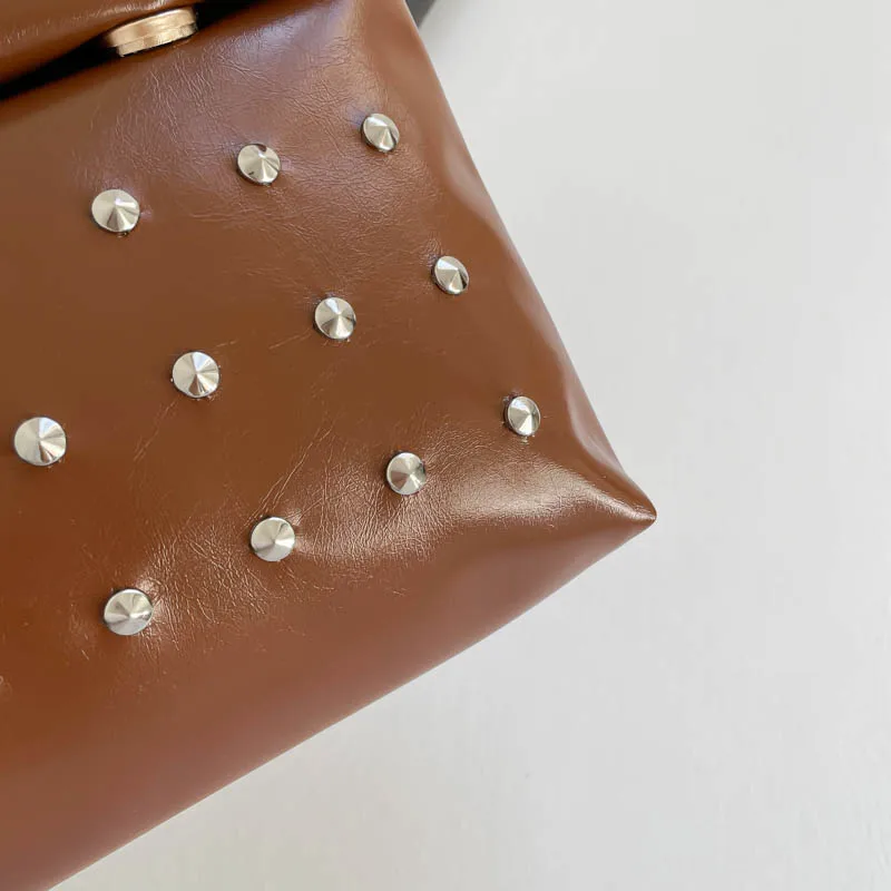 Light Luxury Clutch Bag Glitter PU Leather Evening Bag Rivet Solid Color Handbag For Banquet Dance