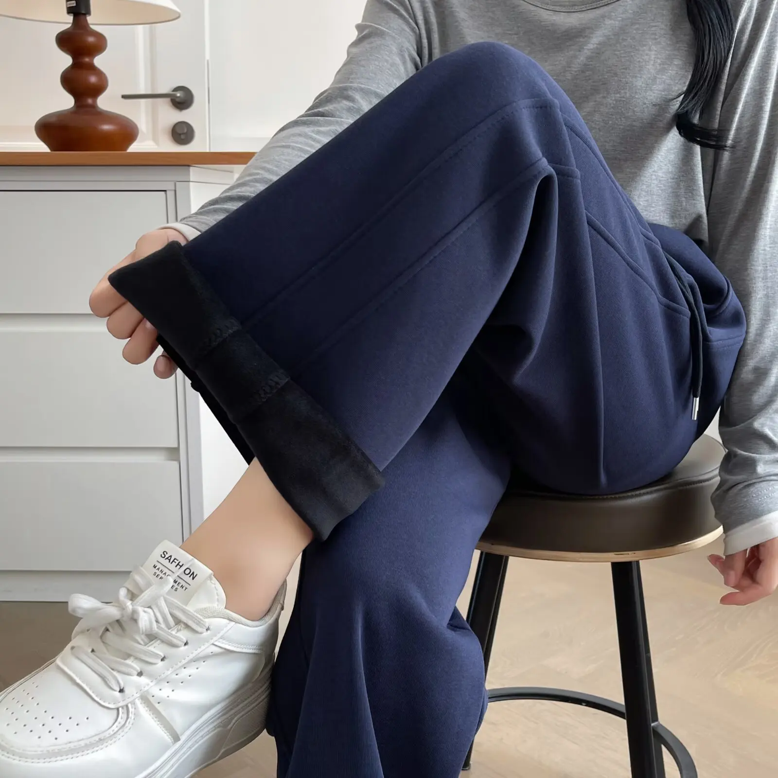 XXXXL Fashion Plus Size Women's Straight Leg Pants New Fleece And Thickened In Autumn And Winter Casual Warm Trousers 886