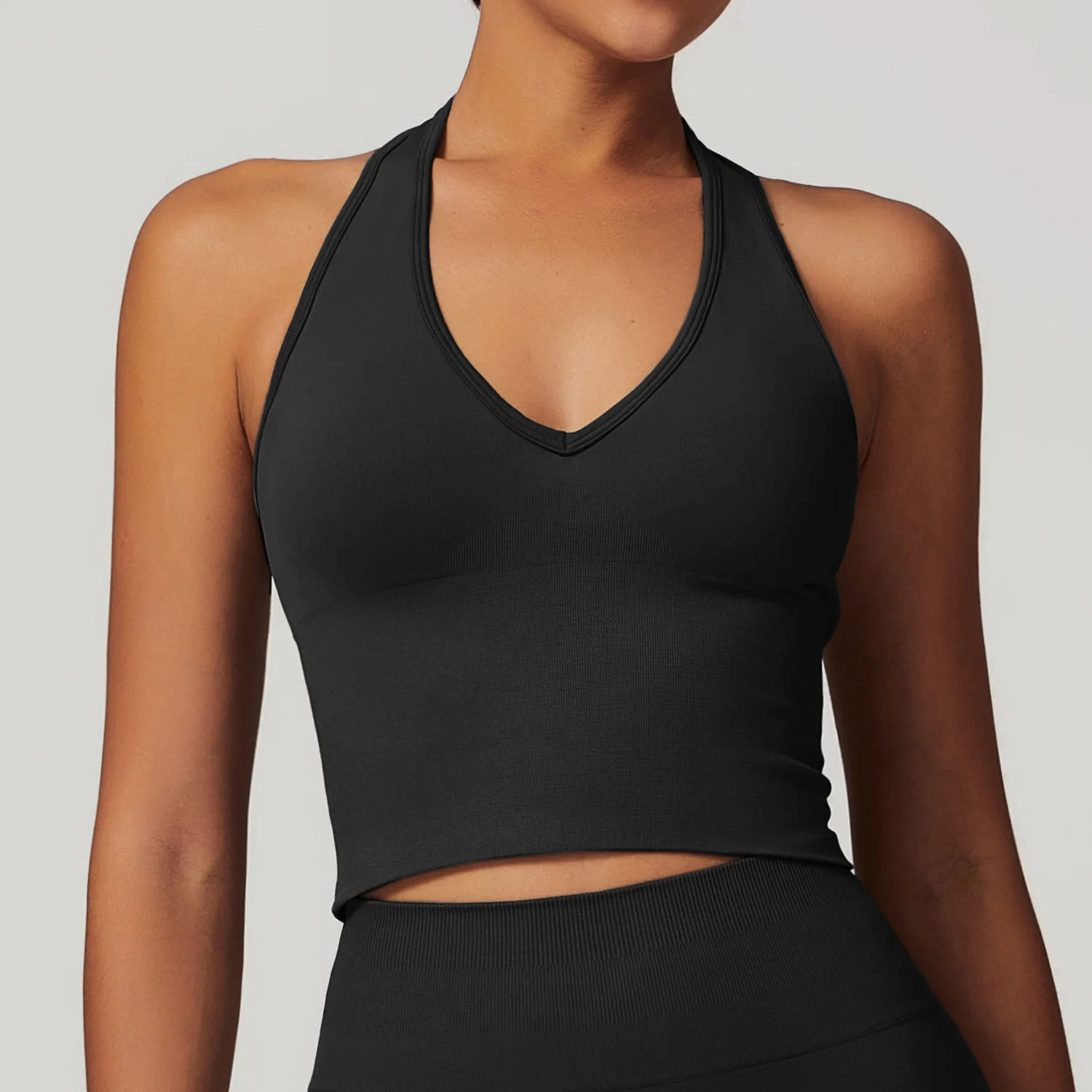 Seamless Open Back Sports Bra 2