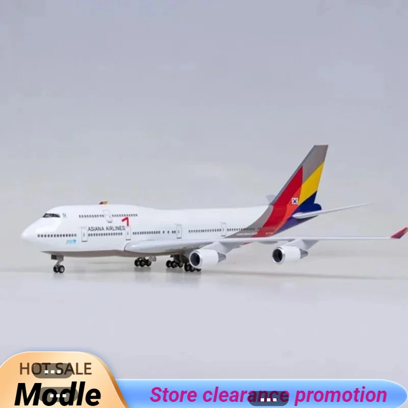 

New 1/160 Scale B747 Korean AirAsia W Type LED DATAST Diecast Plastic Resin Plane Toy Model For Collection And Gift-Giving Decor