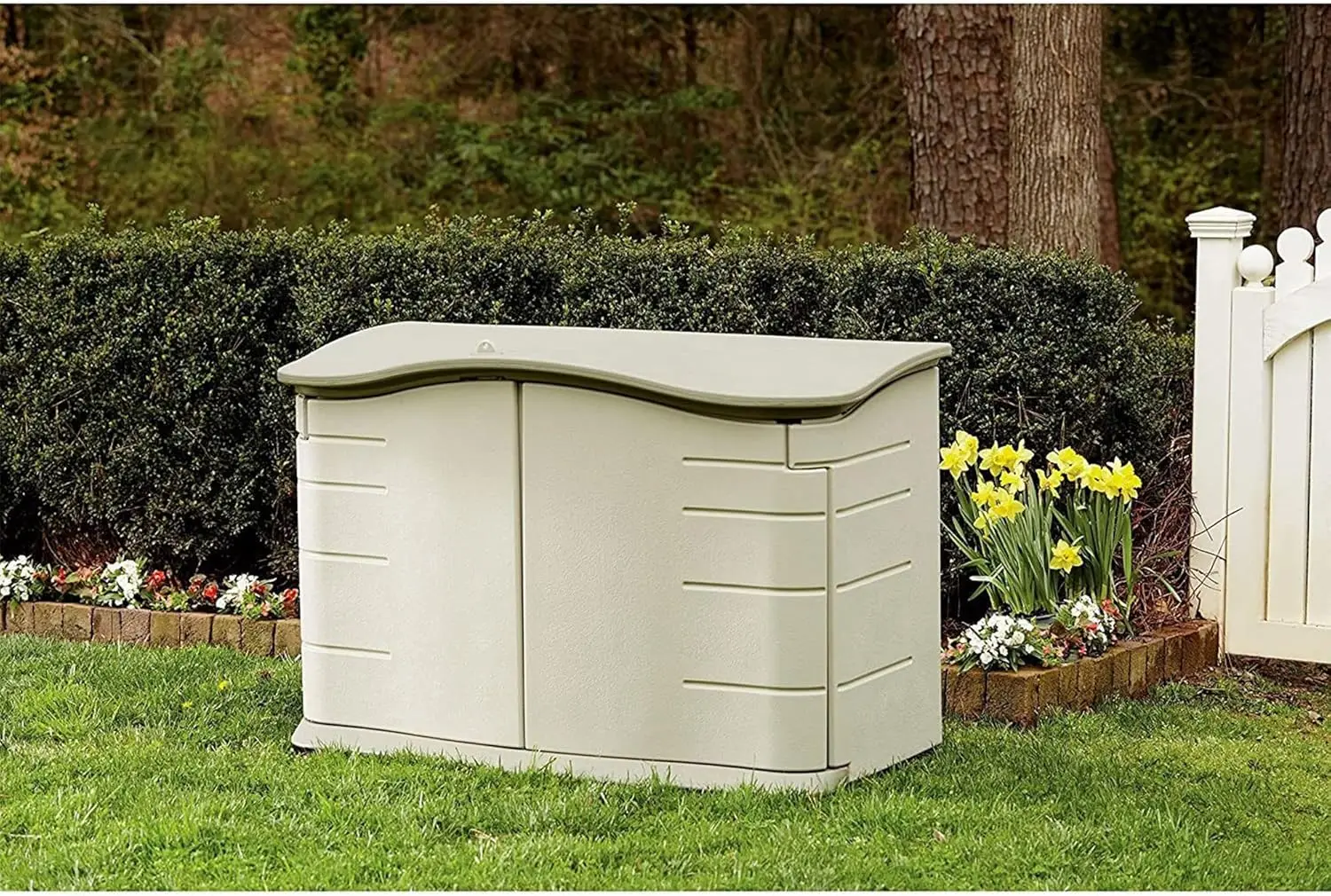 Resin Outdoor Storage Shed with Floor 5