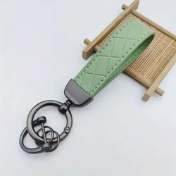 Stylish D - Ring Car Keychain Pendant - 1pc (Green)