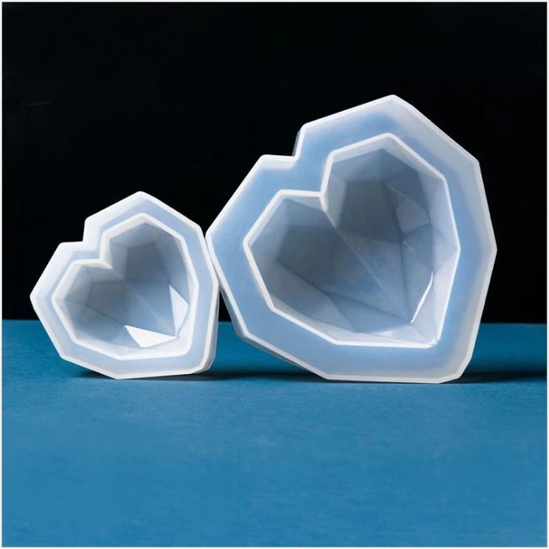 Heart-Shaped Silicone Mold for DIY Jewelry and Crafts