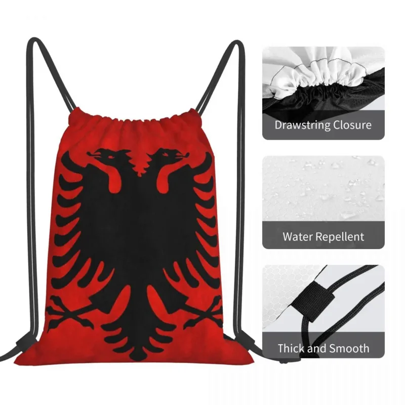 Рисунок 3 - Рюкзаки с флагом Албании