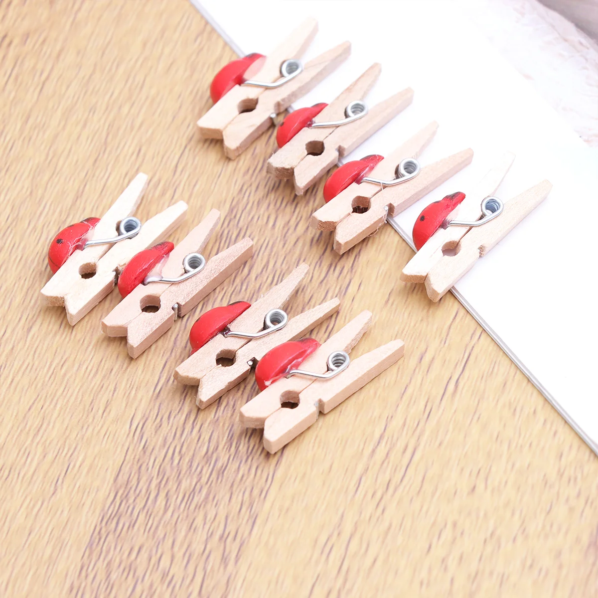 

100Pcs Lovely Wooden Pegs Handmade Red Beetle Photo Clips Note Memo Holder Craft Clips Ornaments Snack Clips for Party Favor