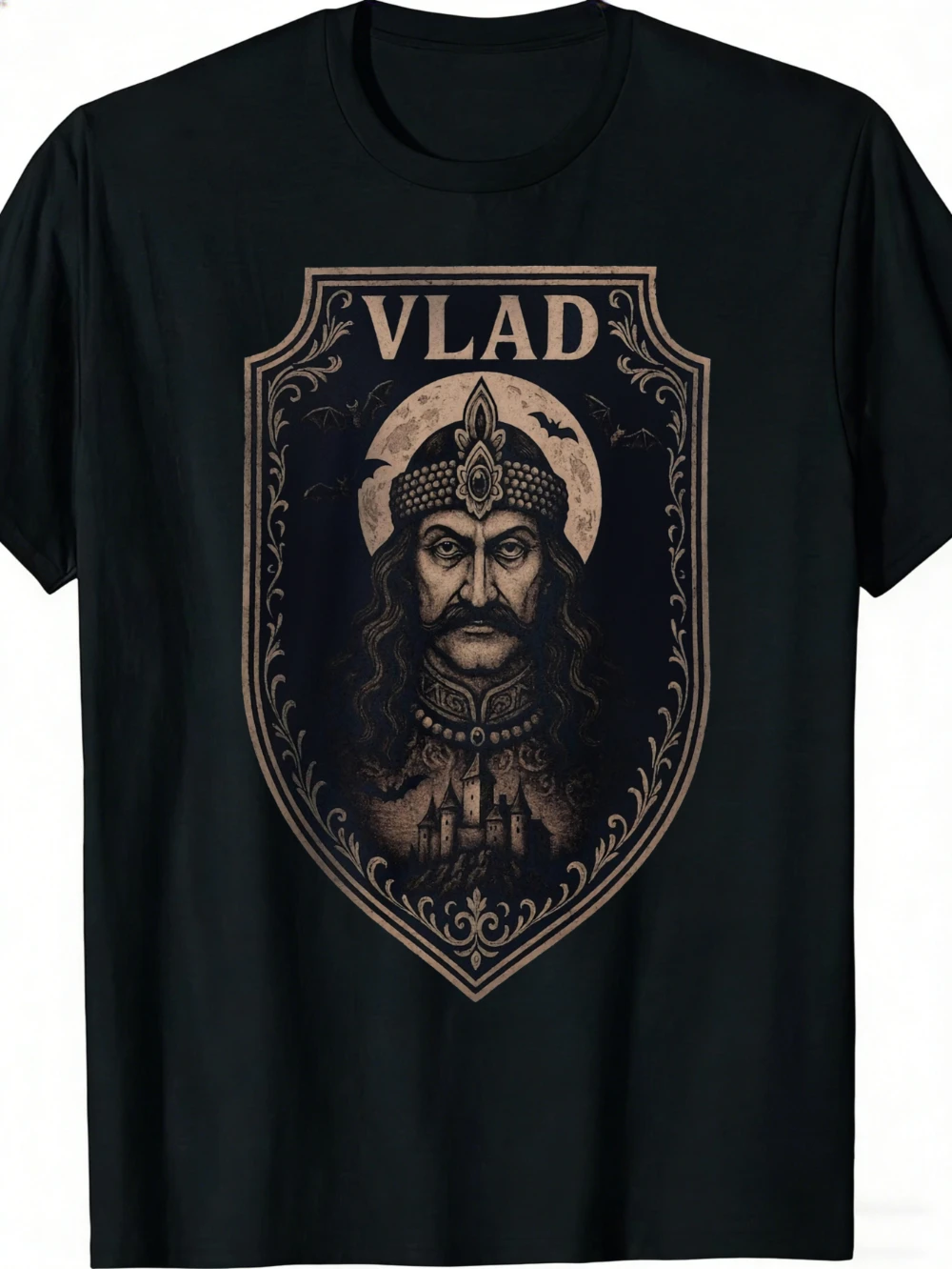 Vlad der Eingräßige Gotischer König T-Shirt Schwarz Vintage Schloss- und Fledermaus-Design für Halloween-Kostümparty Geschenk Baumwolle Modisch