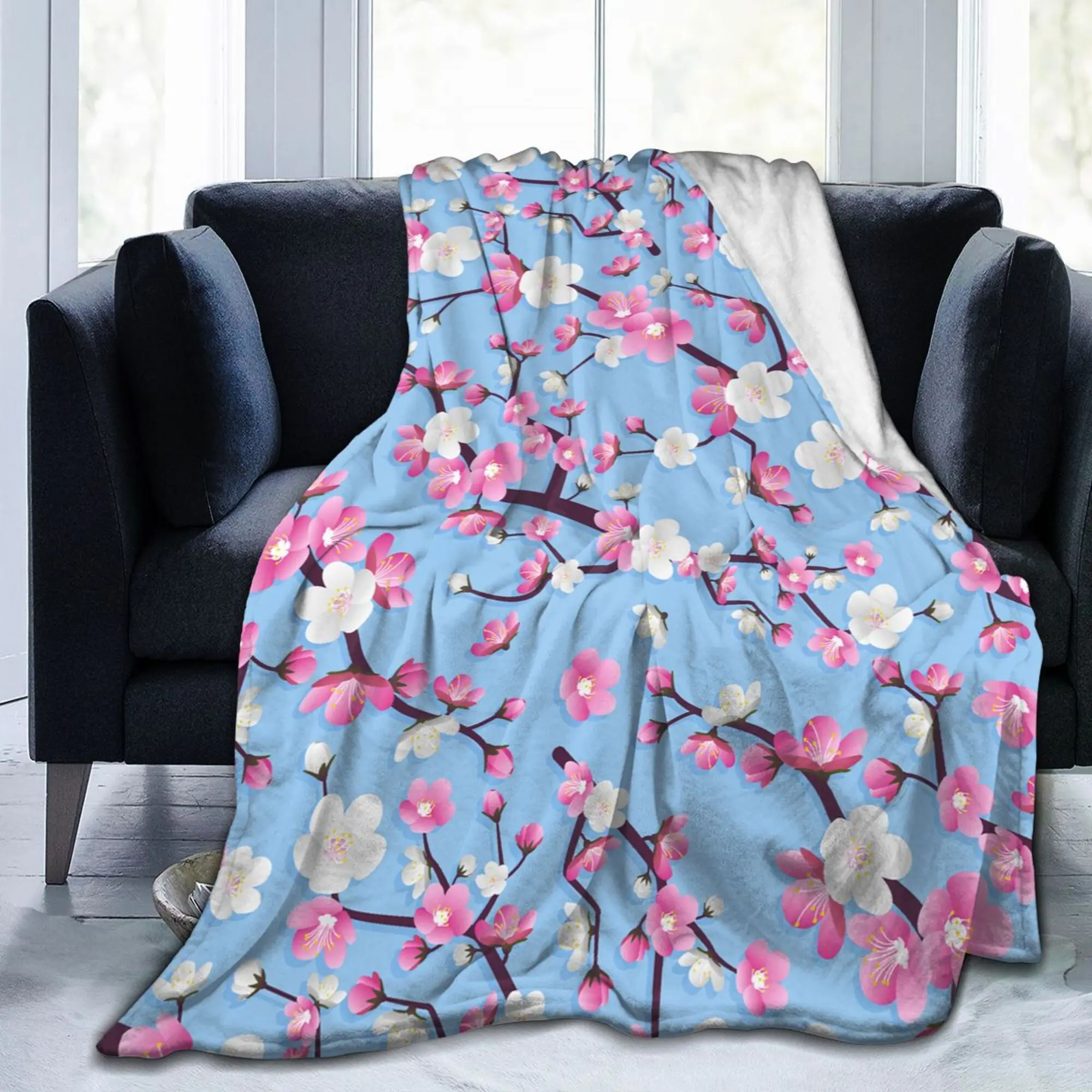 Japanese Sakura Cherry Blossom Print Flannel Throw Blanket Warm