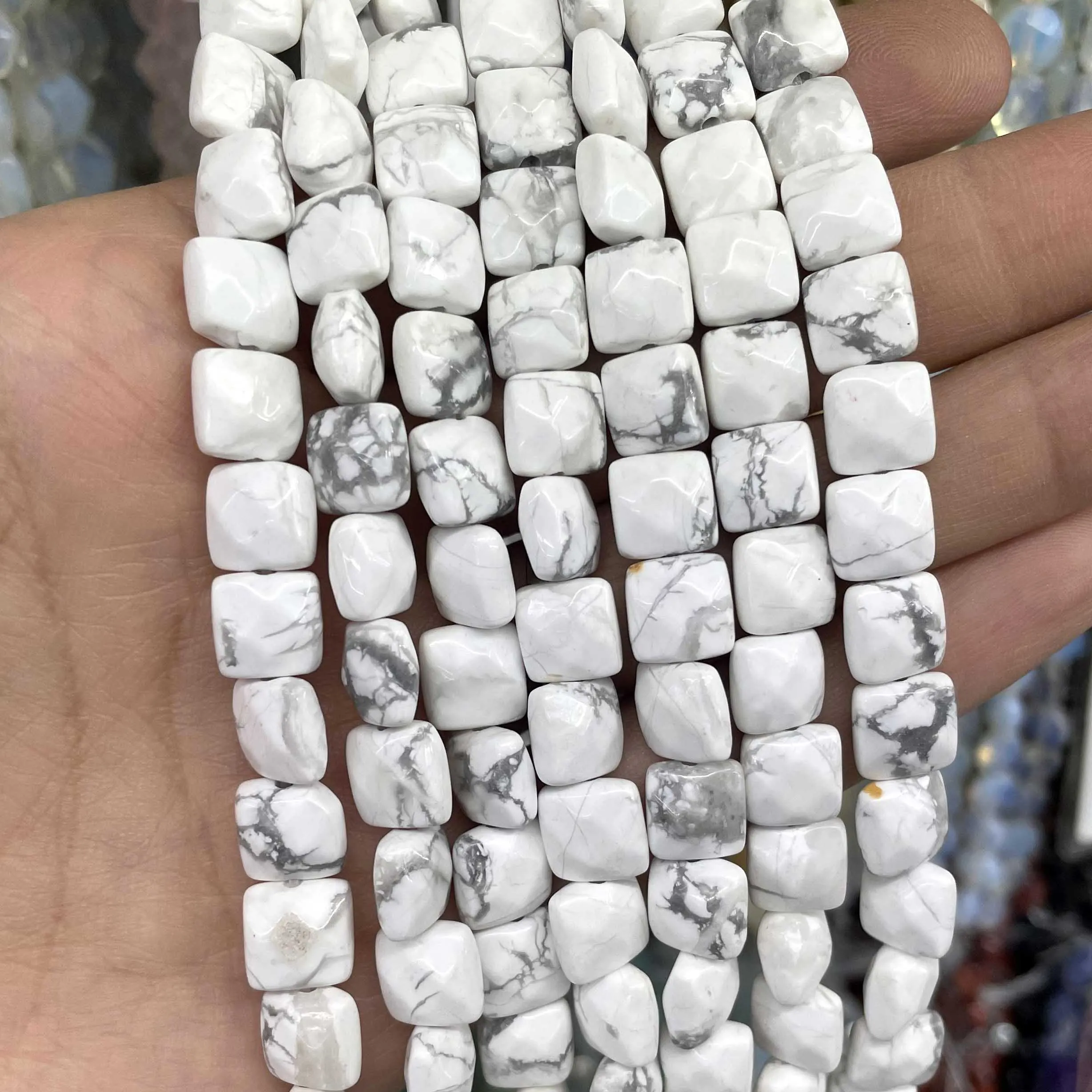 Wholesale Natural Rhodonite Chip Bead Strands