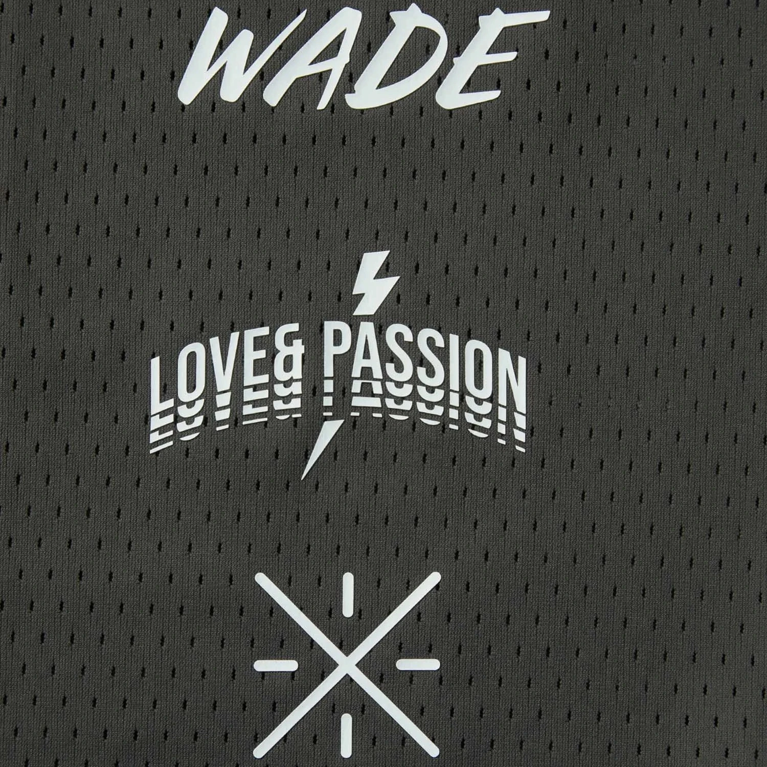 Men Sport Tees Li-Ning Men Wade Series Competition Vest Breathable Regular Fit Comfortable Sleeveless T-Shirt